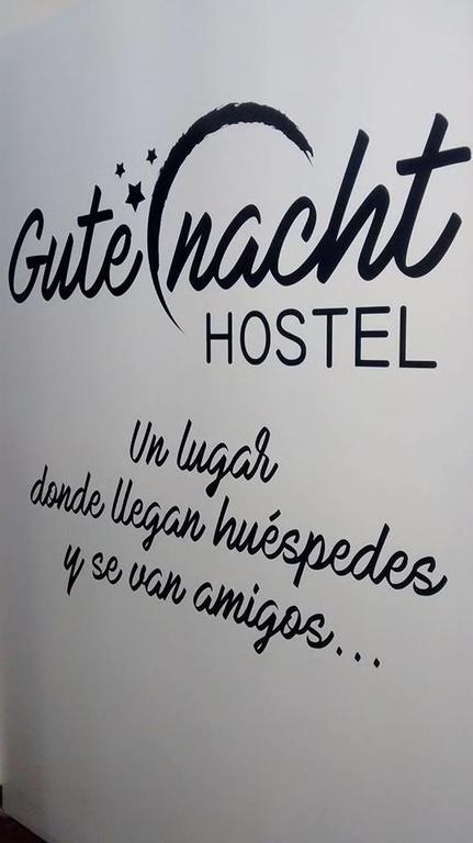 Gute Nacht Hostel Ла Риоха Екстериор снимка
